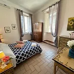 Apartament Portica *