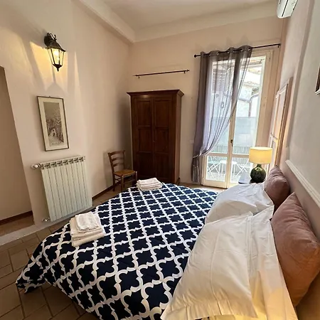 Portica Apartament *